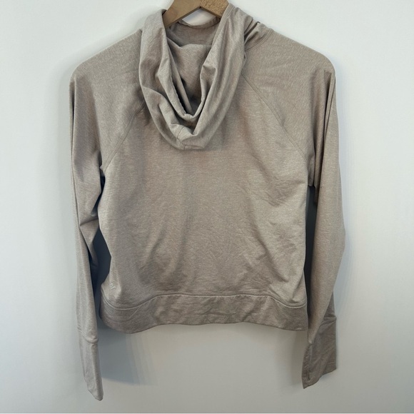 Bundle of 2 Old Navy Active Cropped Sweatshirts, Size Large, Tan, Burgundy - Picture 11 of 15